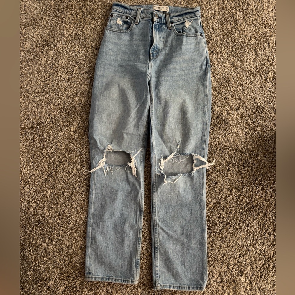 Abercrombie Curve Love 90s Straight Ultra High Rise
